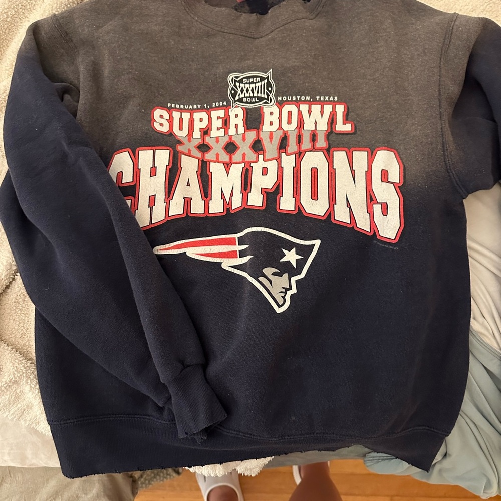 New England Patriots Super Bowl Champions Sweater - Navy and Gray